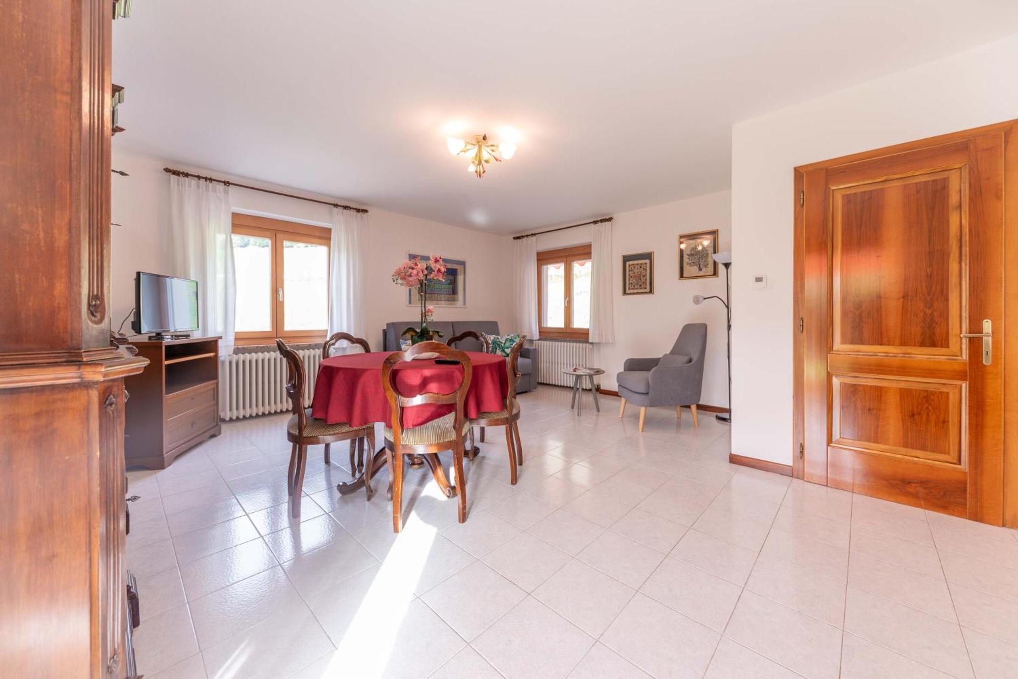 Casa Vacanze Cilla كومانو تيرمي المظهر الخارجي الصورة